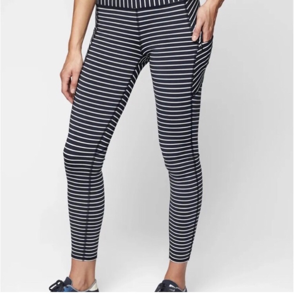 Athleta Stripe Contender 7/8 Tight in Powerlift